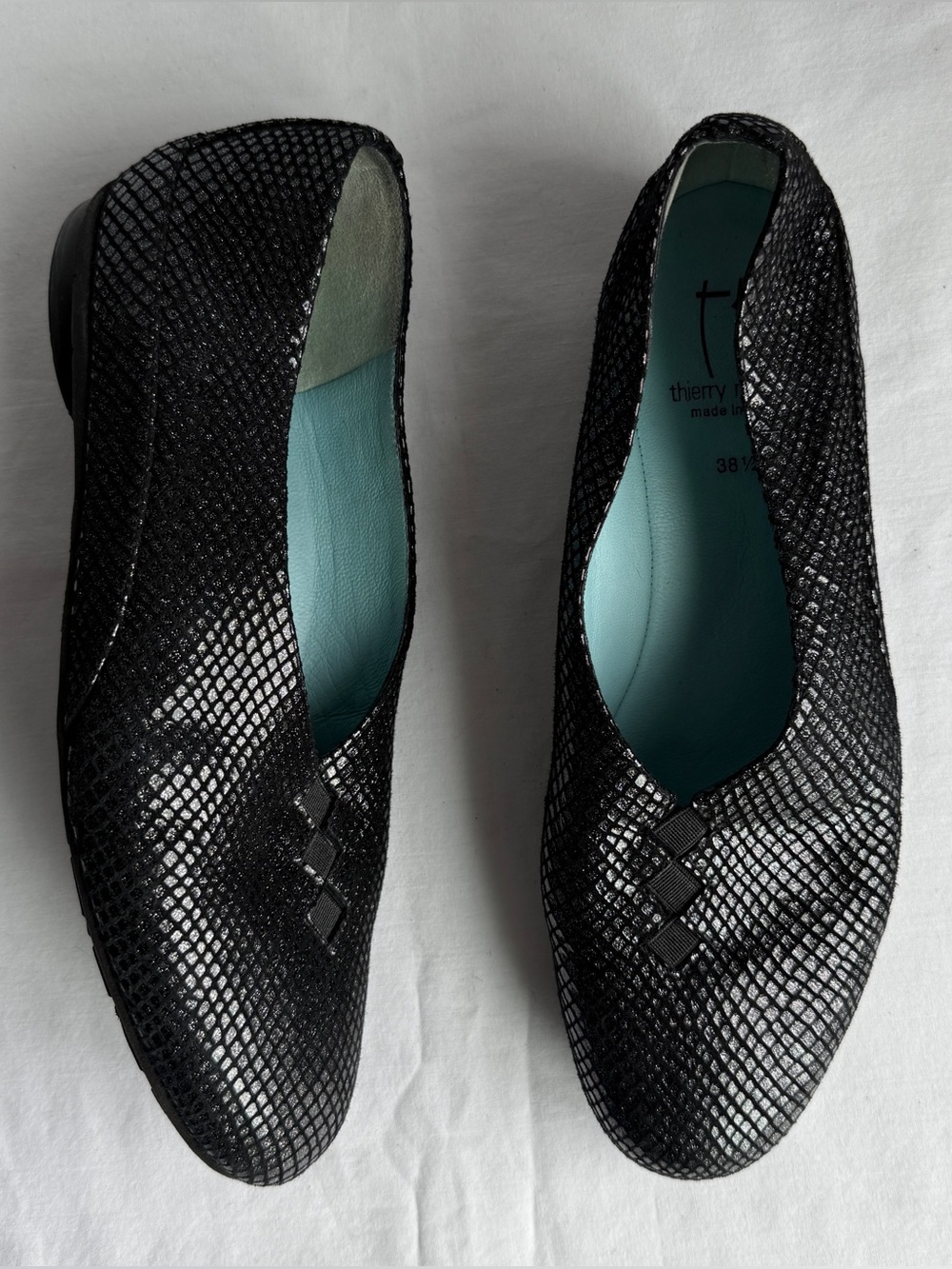Thierry Rabotin Grace Womens 38.5 Black Embossed Leather Flat Slip-On Italy US 8
